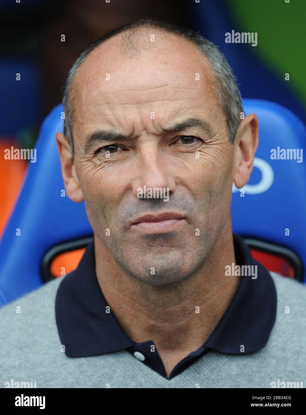 Paul le Guen, Head Coach dell'Oman, prima del gioco contro la lettura. Foto Stock