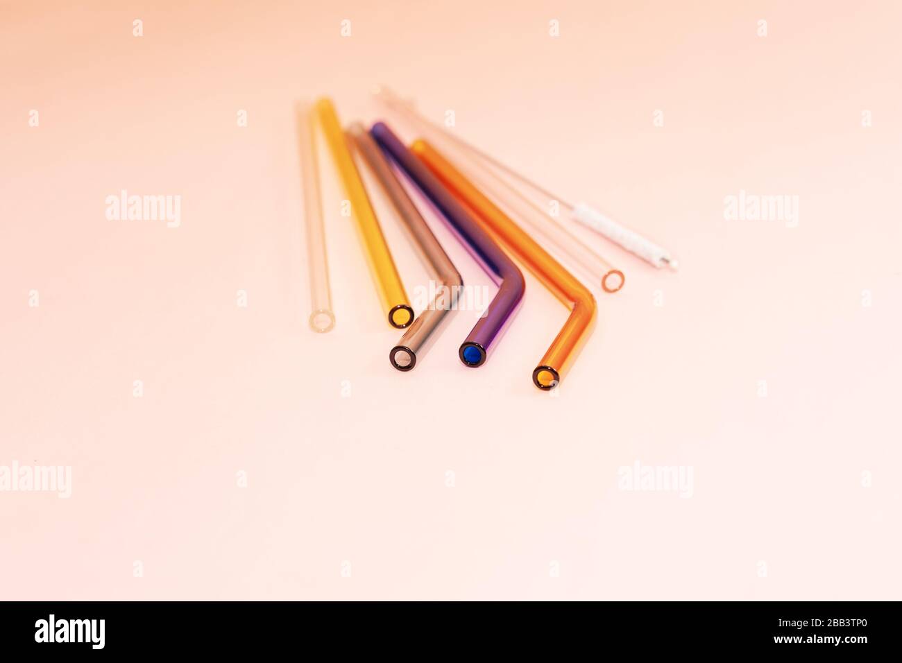 cannucce riutilizzabili in vetro senza plastica Foto Stock