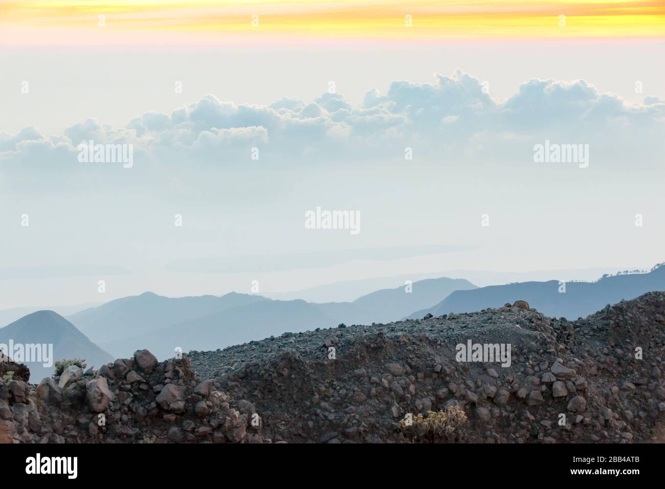 Vertice del Monte Rinjani, Indonesia Foto Stock
