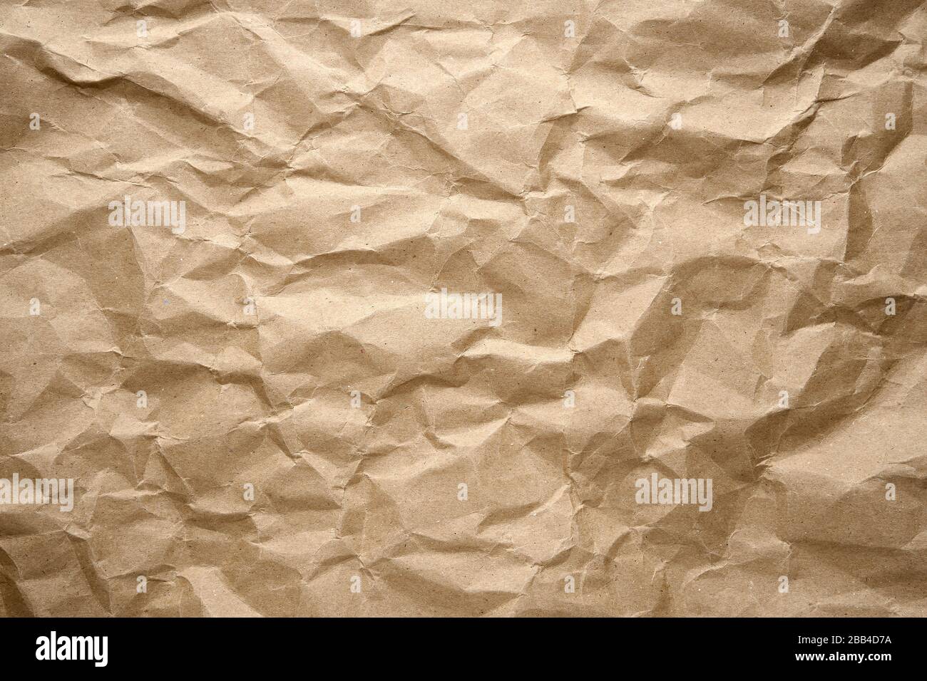 Carta da artigianato marrone stropicciata dettaglio di texture Foto Stock