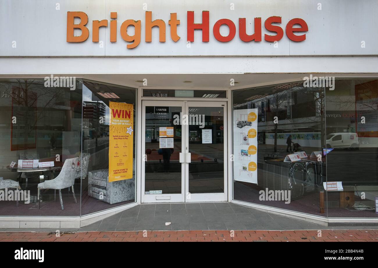 Vista generale di un negozio BrightHouse a Marlowes, Hemel Hempstead, poiché l'operatore di noleggio ha confermato di essere caduto nell'amministrazione con più di 2.400 posti di lavoro a rischio. Foto Stock