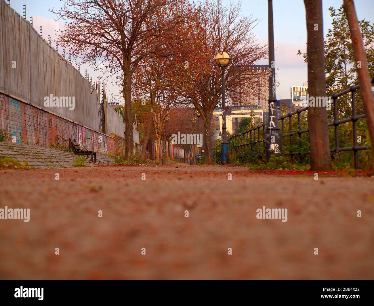 Canale towpath, Manchester nave canale salford manchester inghilterra Foto Stock