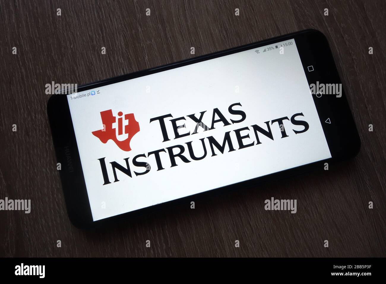 Logo Texas Instruments Inc. (Ti) visualizzato sullo smartphone Foto Stock