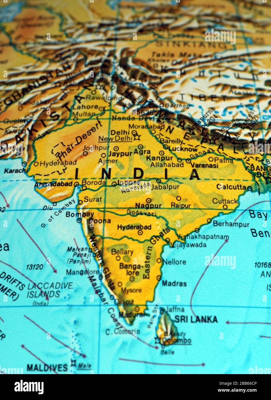 India mappa sul vecchio atlante Foto Stock