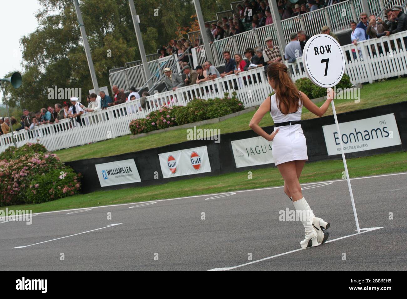 2009 GOODWOOD Reviva - bella griglia girlsl Foto Stock