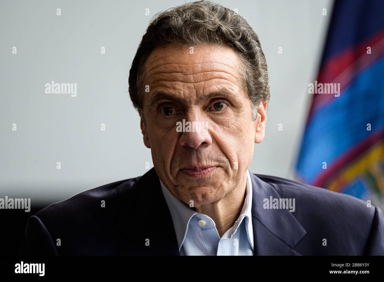 New York, Stati Uniti. 28th Mar, 2020. Il governatore dello Stato di NY Andrew Cuomo è stato visto durante una conferenza stampa presso il sito dell'ospedale sul campo COVID-19 presso il Javits Center di New York, NY, USA il 30 marzo 2020. (Foto di Albin Lohr-Jones/Sipa USA) credito: Sipa USA/Alamy Live News Foto Stock