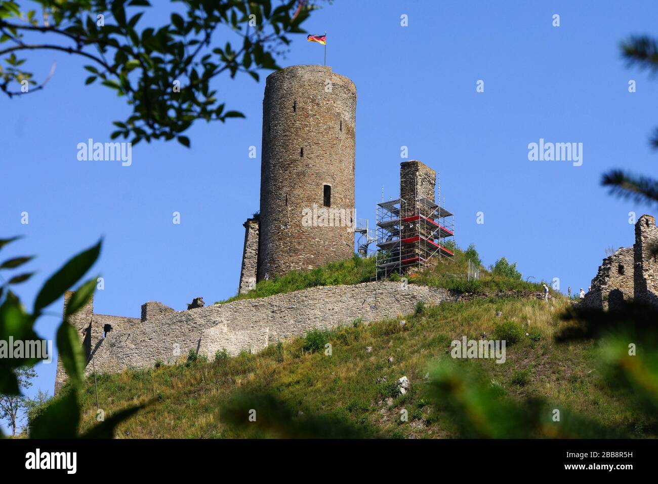 Burgruine Löwenburg, Monreal, Rheinland-Pfalz, Deutschland Foto Stock