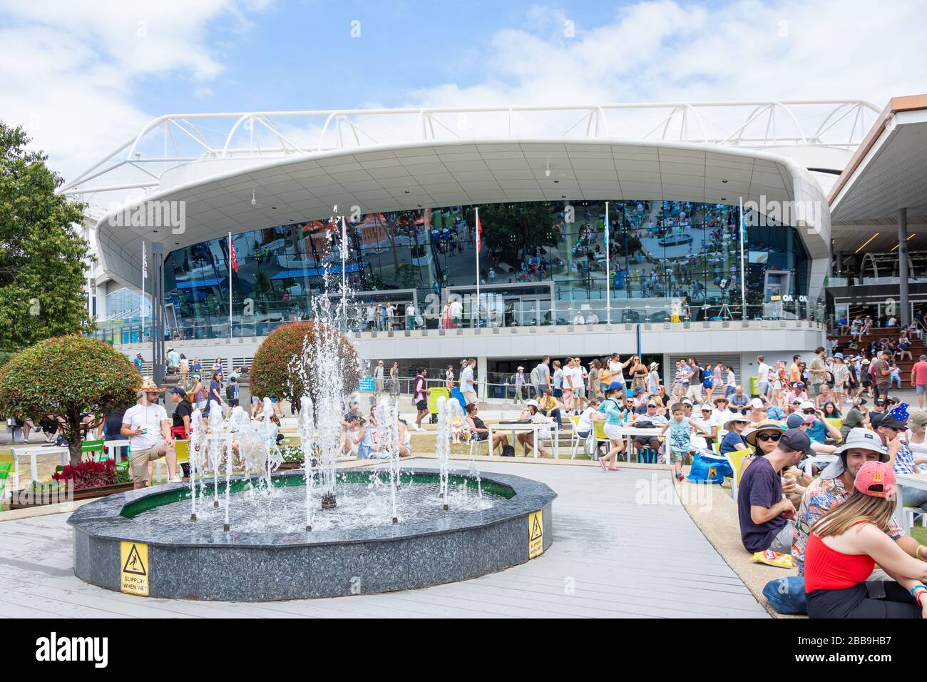 Garden Square e Rod Laver Arena al torneo di tennis Melbourne Open 2020, City Central, Melbourne, Victoria, Australia Foto Stock