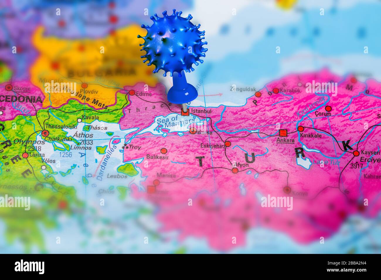 Covid-19 focolaio o nuovo Coronavirus, 2019-nCoV, virus pin a Istanbul sulla mappa della Turchia. Virus Covid 19-NCP: Contagio e propagazione della malattia in Foto Stock