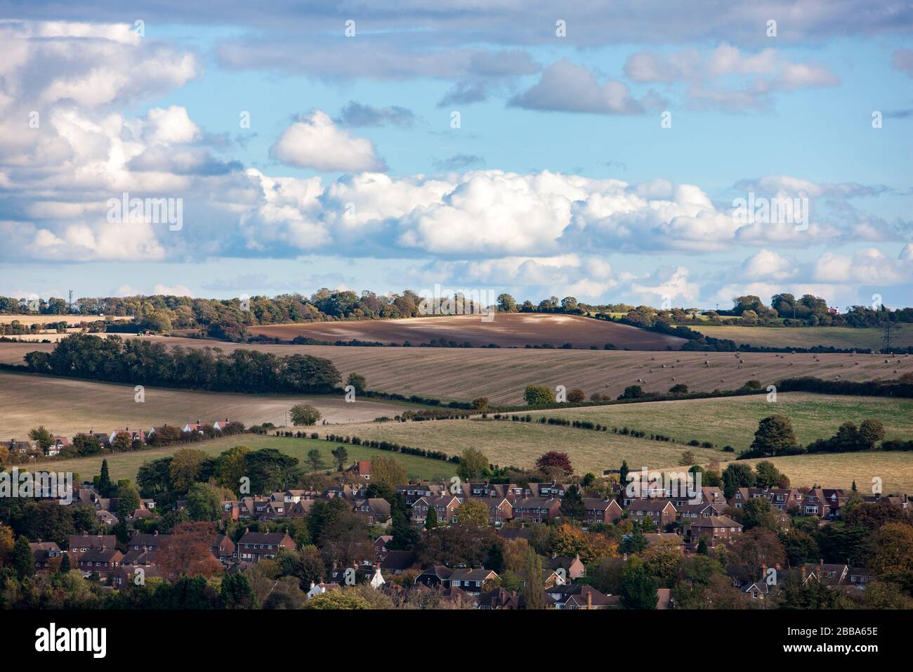 Vista sulla campagna del Kent con vista sul villaggio di Eynsford Foto Stock