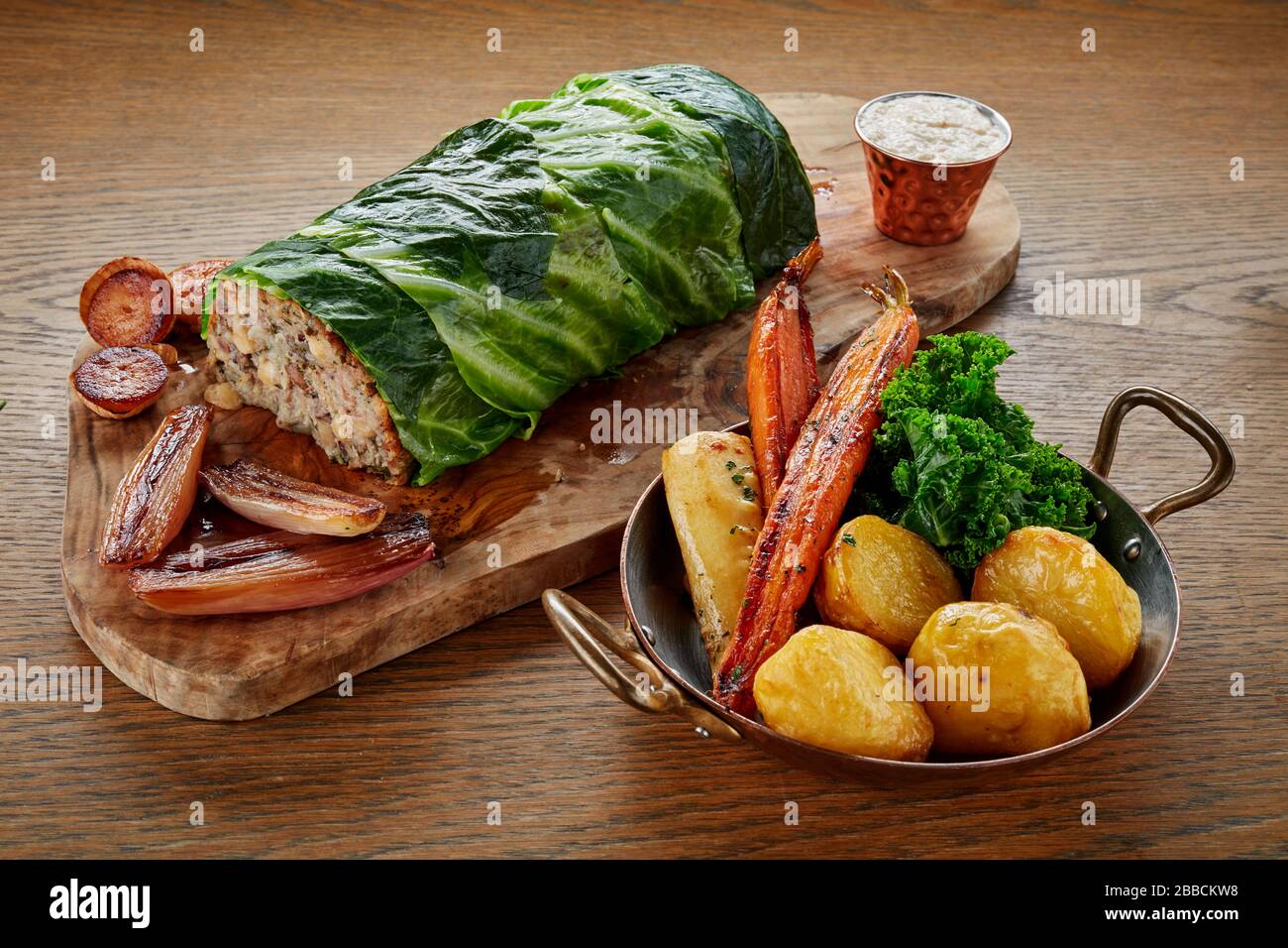arrosto di noci, vegetariano, arrosto, cibo, snack, biologico, nutrizione, sana, noci, anacardi, seme, crudo, gustoso, kernel, salute, naturale, vegano, dieta, fresco, Foto Stock