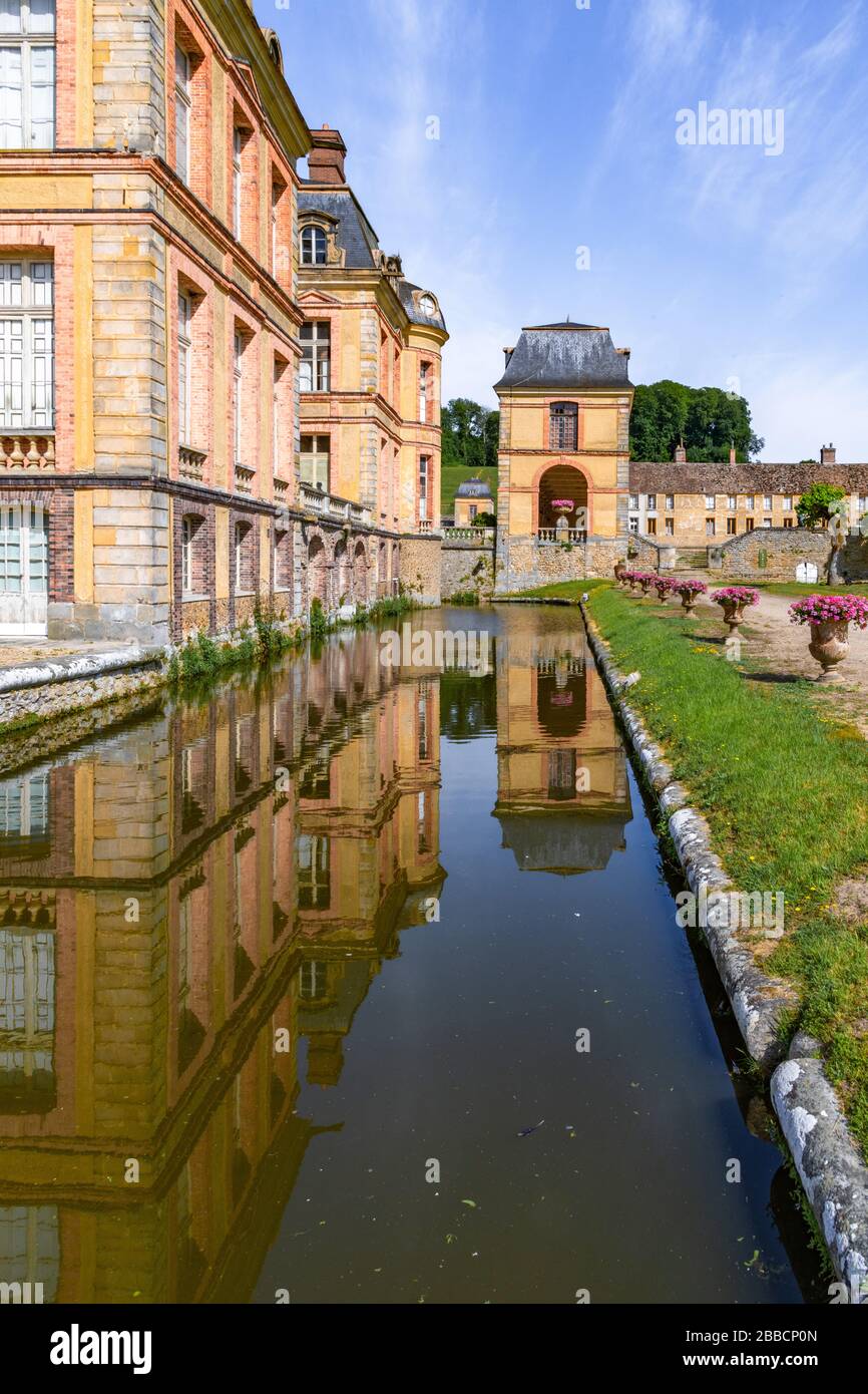 Castello di Dampierre en Yvelines Foto Stock