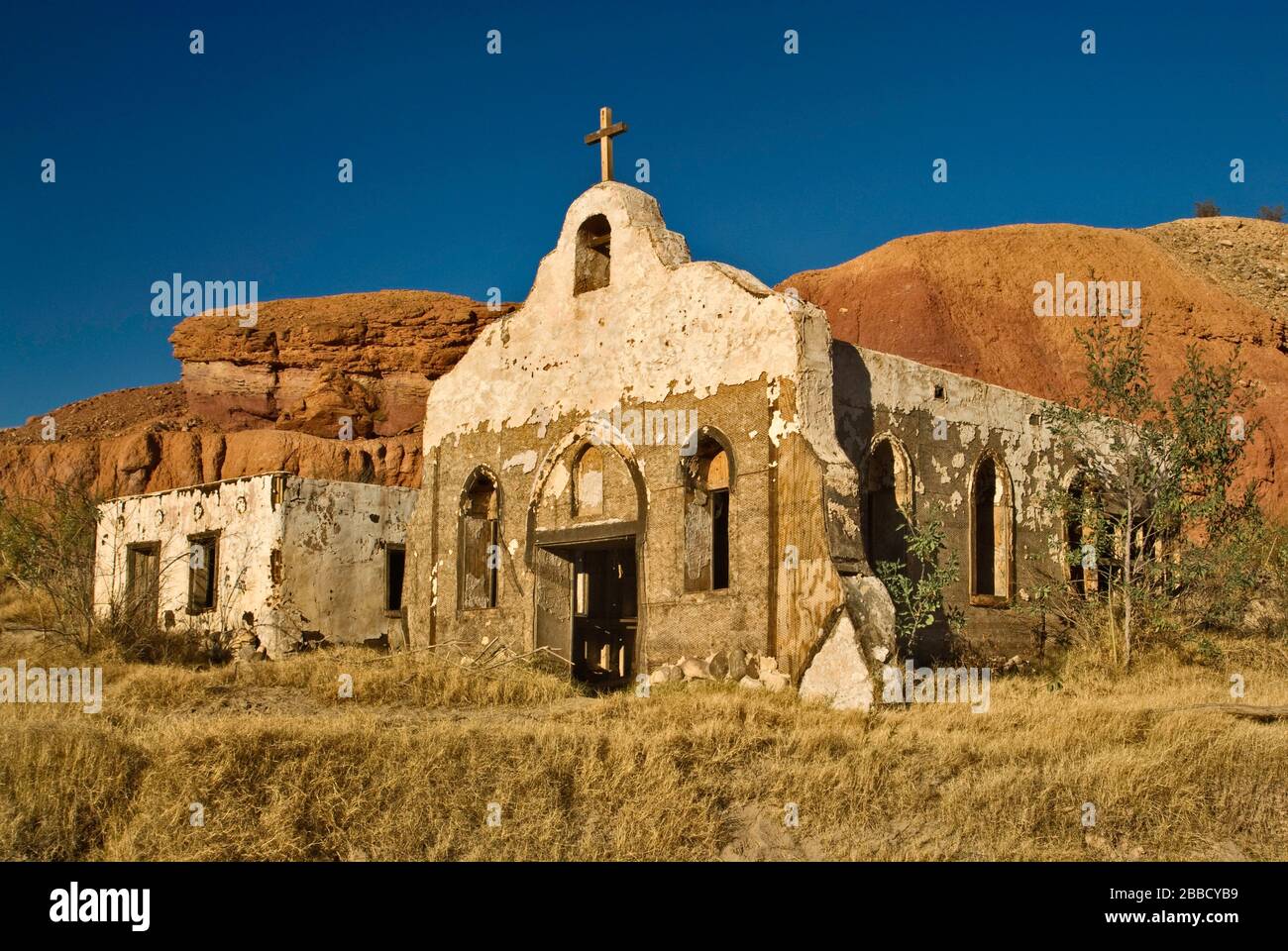 Il set di film Contrabando, ora demolito, è utilizzato per realizzare parti delle miniserie Lonesome dove, sulla River Road nel Big Bend Ranch state Park Texas USA Foto Stock