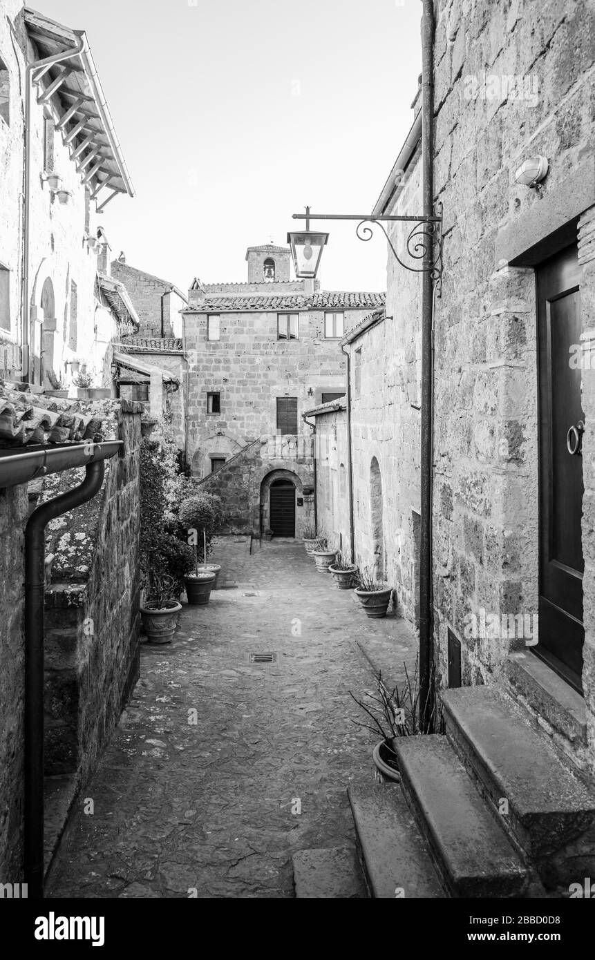 Civita di Bagnoregio (Viterbo, Lazio) - il famoso borgo antico sulla collina tra i tassi, nella regione Lazio, nel centro Italia Foto Stock