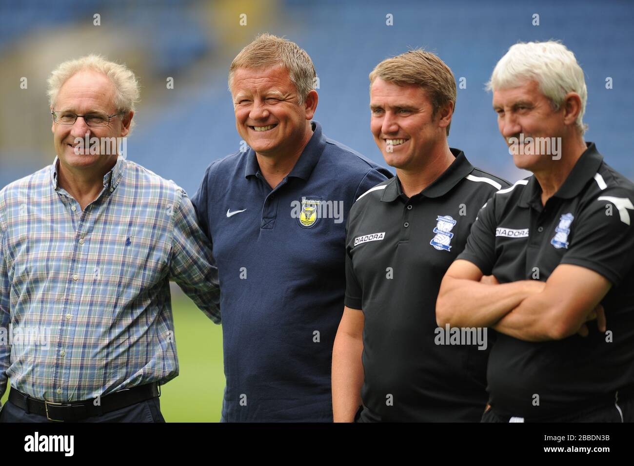 Birmingham City manager Lee Clark (seconda a destra), assistente manager Terry McDermott (estrema destra) e Oxford United manager Chris Wilder (seconda a sinistra) Foto Stock