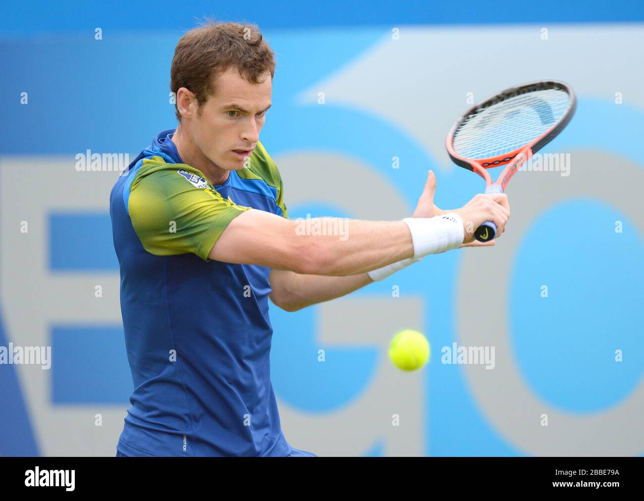 Andy Murray, in azione contro Nicolas Mahut, francese, della Gran Bretagna Foto Stock