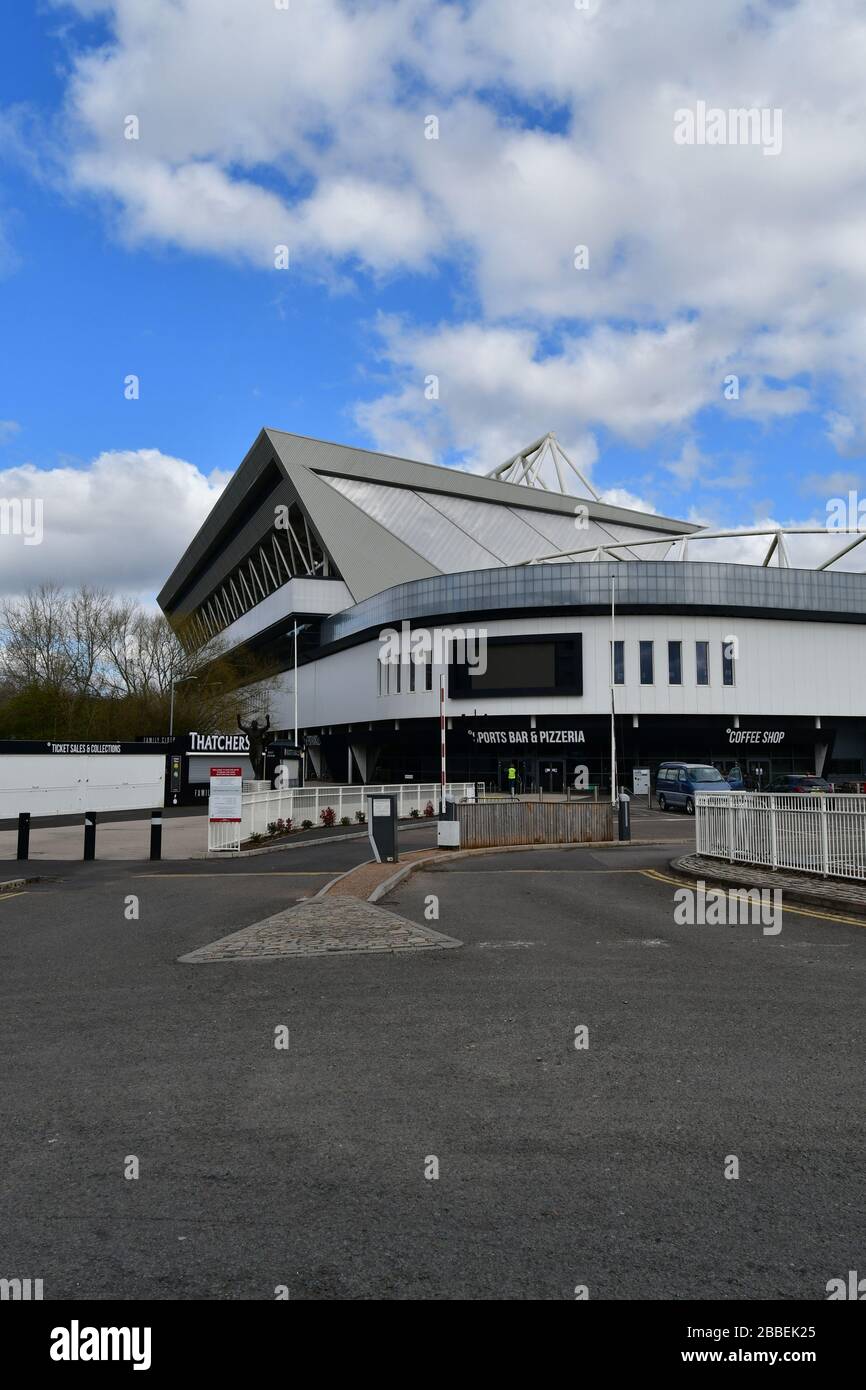 Bristol, Regno Unito. 31 Marzo 2020. UK.Covid-19 virus Lockdown.Bristol City Football Club offre stadio a NHS. Credito immagine Robert Timoney/Alamy/Live/News Foto Stock