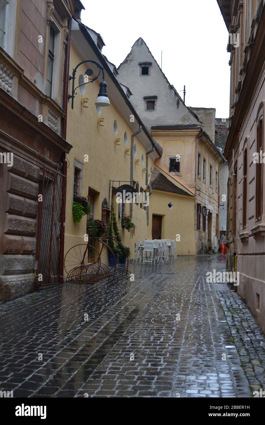 Architettura storica nella città della Transilvania Brașov, Romania, Europa orientale Foto Stock