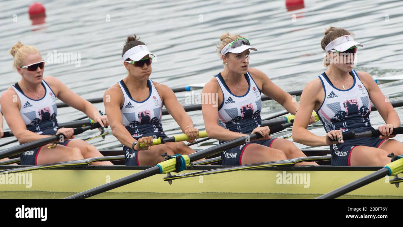 Rio de Janeiro. BRASILE. GBR W8+. Da sinistra a destra, Polly SWANN, Jessica EDDIE, Olivia CARNEGIE-BROWN, Karen BENNETT. Allontanandosi dall'inizio della regata olimpica 2016. Lagoa Stadium, Copacabana, "Olympic Summer Games" Rodrigo de Freitas Lagoon, Lagoa. Lunedì 08/08/2016 [credito obbligatorio; Peter SPURRIER/Intersport Images] Foto Stock