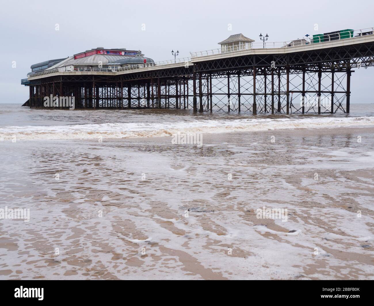 Cromer Pier in inverno, Cromer, Norfolk, Regno Unito Foto Stock