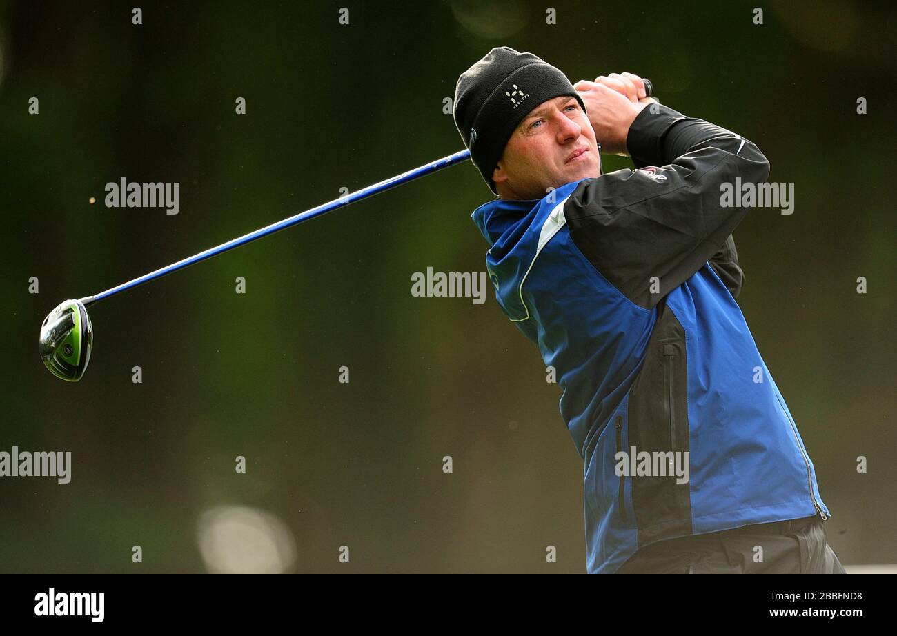 Craig Lee della Scozia durante il primo giorno del campionato PGA BMW 2013, presso il Wentworth Golf Club. Foto Stock