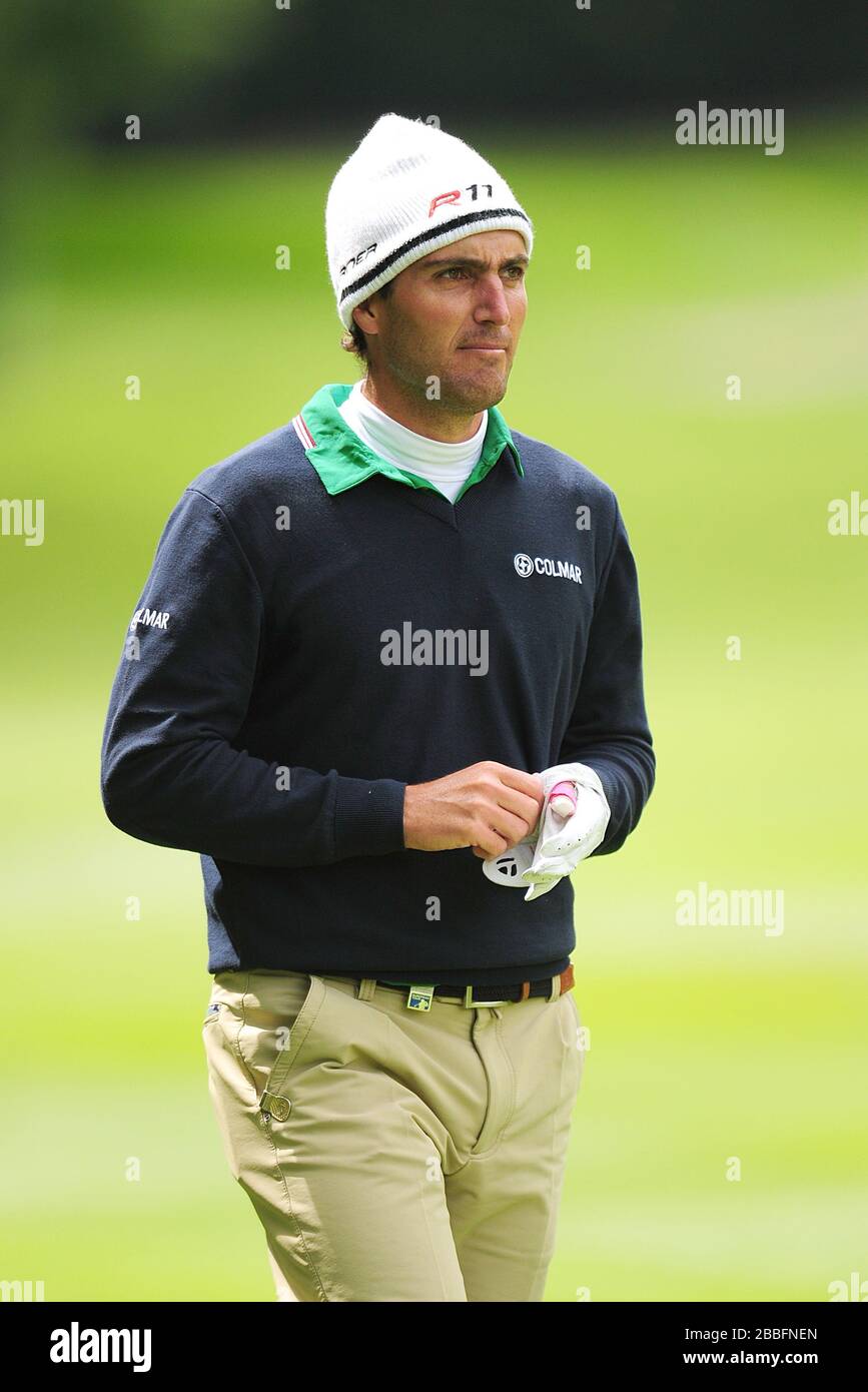 Edoardo Molinari in Italia durante il primo giorno del campionato PGA BMW 2013, al Wentworth Golf Club. Foto Stock