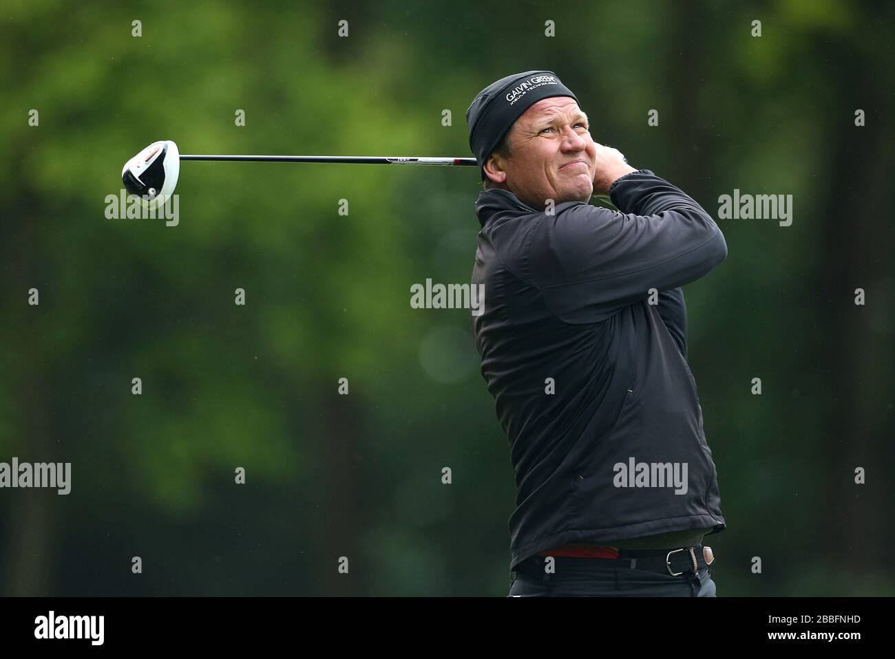 Jarmo Sandelin in Svezia durante il secondo giorno del campionato PGA BMW 2013, presso il Wentworth Golf Club. Foto Stock