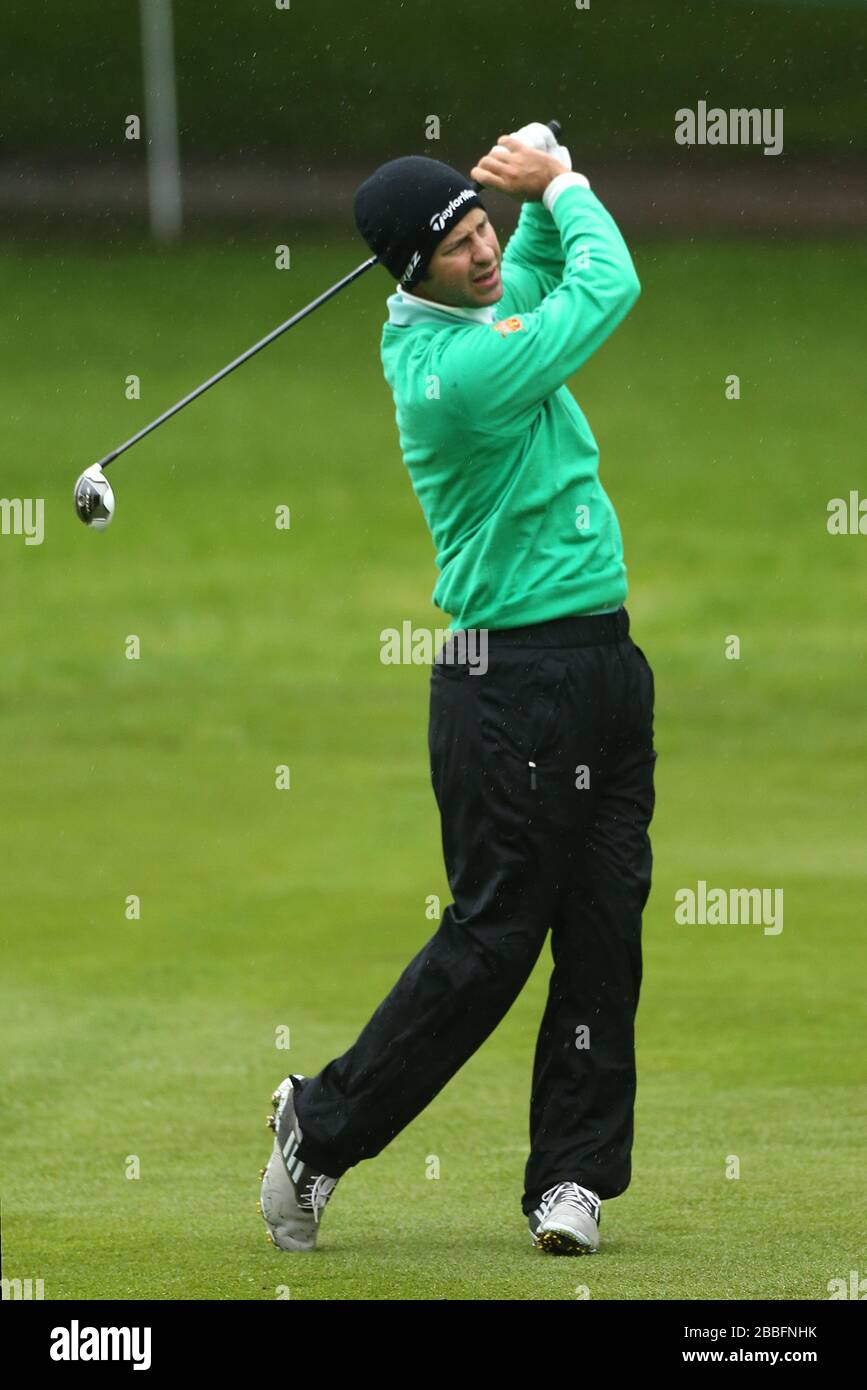Jorge Campillo in Spagna durante il secondo giorno del campionato PGA BMW 2013, al Wentworth Golf Club. Foto Stock