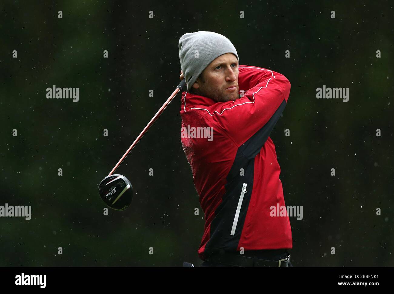 Gregory Bourdy in Francia durante il secondo giorno del campionato PGA BMW 2013, al Wentworth Golf Club. Foto Stock
