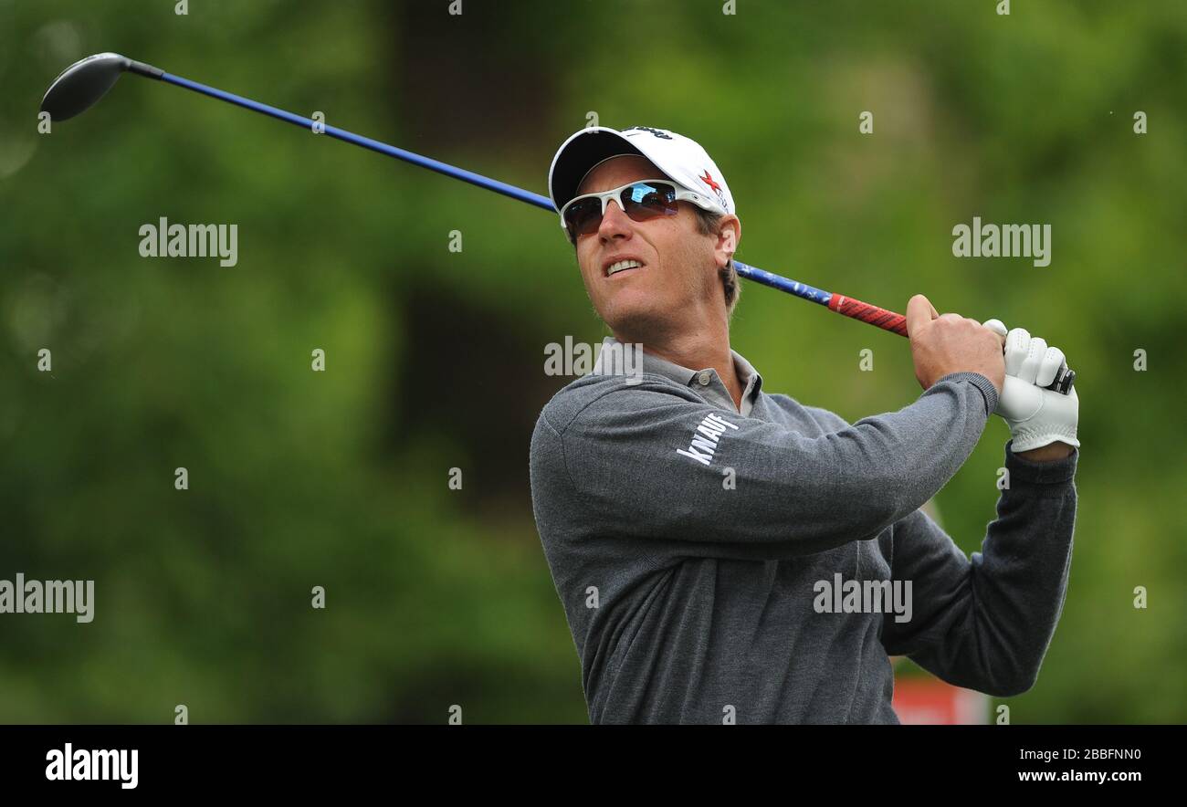 Nicolas Colsaerts durante il terzo giorno del campionato PGA BMW 2013, al Wentworth Golf Club. Foto Stock