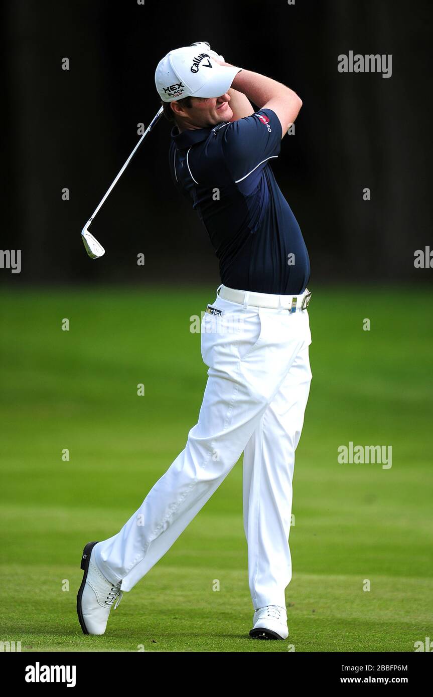 Marc Warren in Scozia il quarto giorno del campionato PGA BMW al Wentworth Club, Surrey. Foto Stock