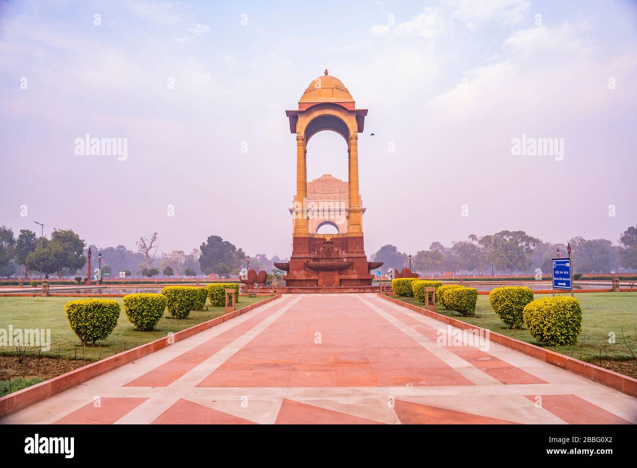 India Gate un memoriale di guerra sulla strada Rajpath Nuova Delhi Foto Stock
