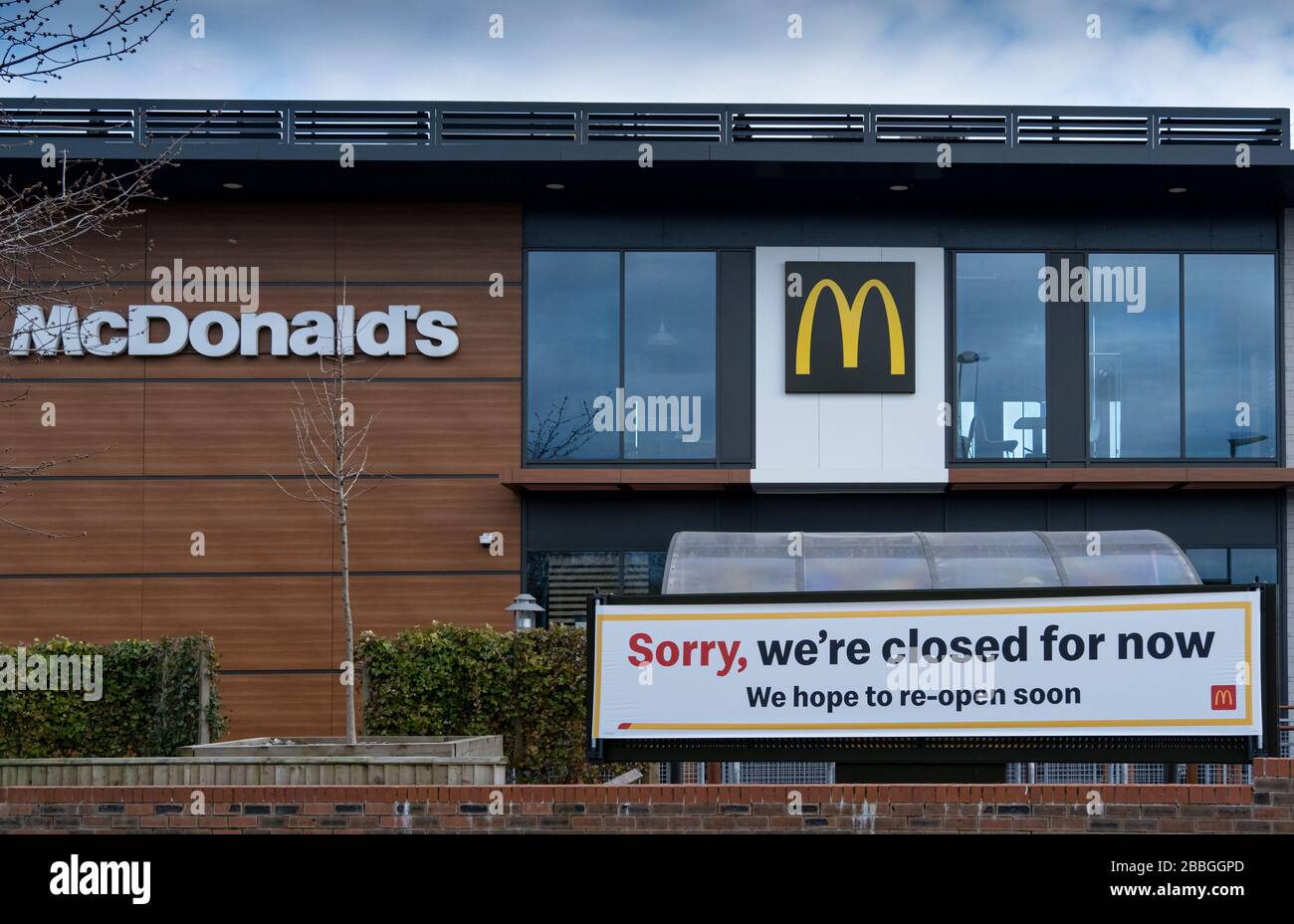 McDonalds a Northwich ha chiuso per lo scoppio di Covid 19, Northwich, Cheshire, Inghilterra, Regno Unito Foto Stock