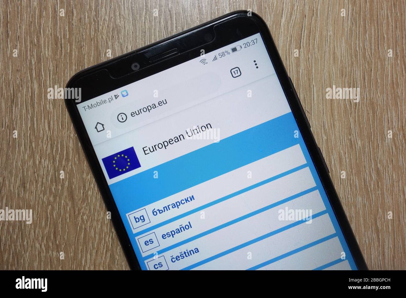 Sito Web Europa (europa.eu) visualizzato sullo smartphone Foto Stock