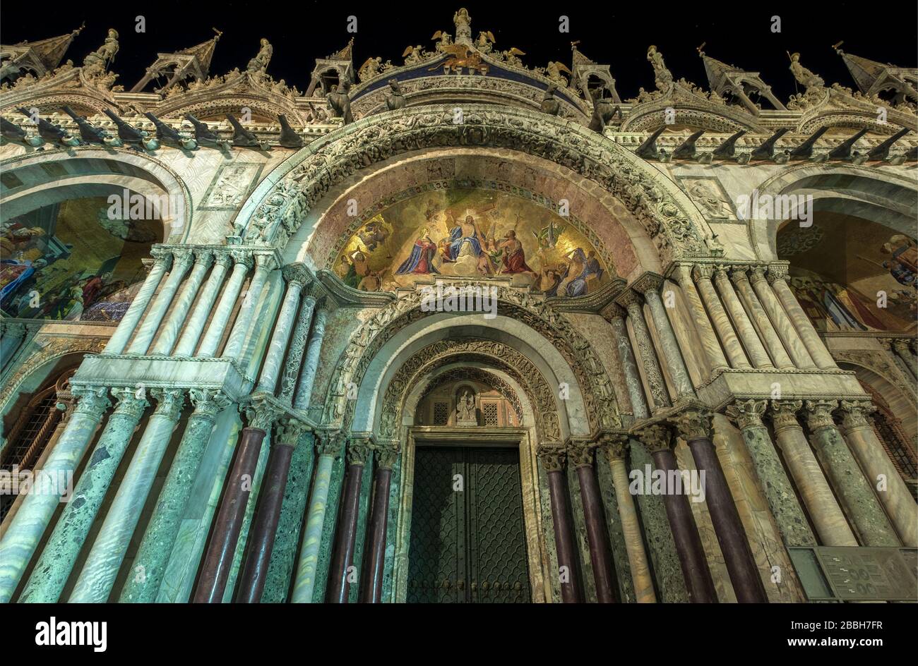 Ingresso alla basilica di San Marco. Venezia, Italia Foto Stock