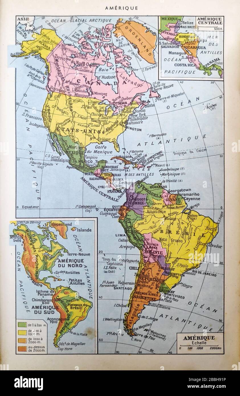 Vecchia mappa delle Americhe stampata nel dizionario francese 'Dictionnaire complet Illustrator' dal curatore Larousse nel 1889. Raffigura le Americhe nel Th Foto Stock