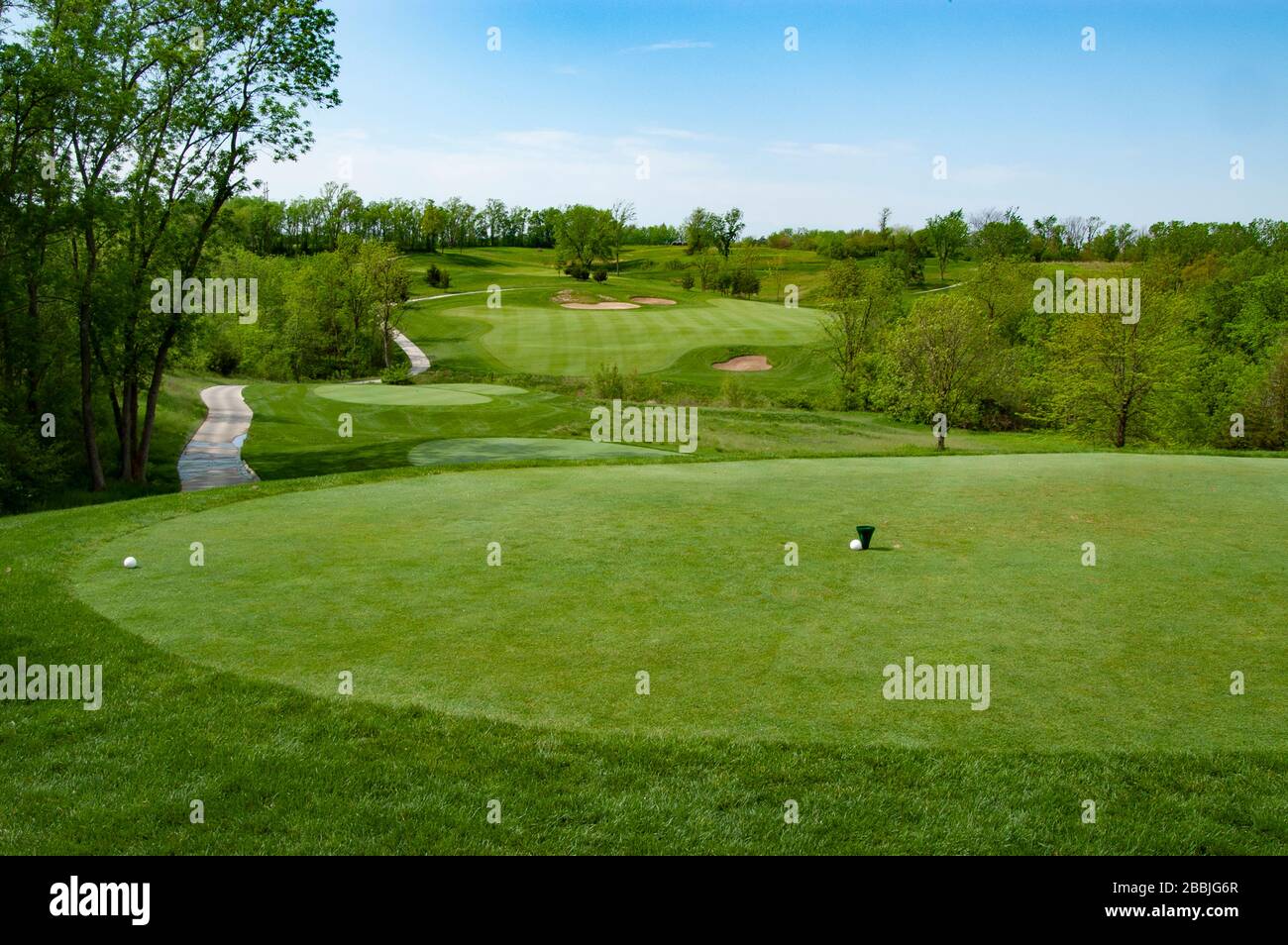 Tee Box e campo da golf Fairway Foto Stock