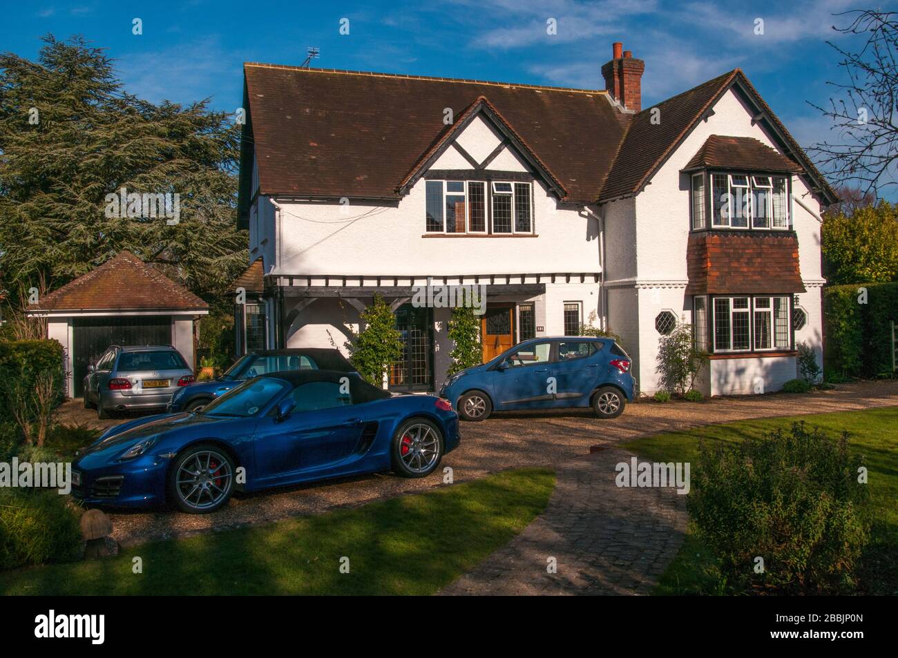 Elegante casa privata in un dormitorio città a Surrey, Inghilterra Foto Stock