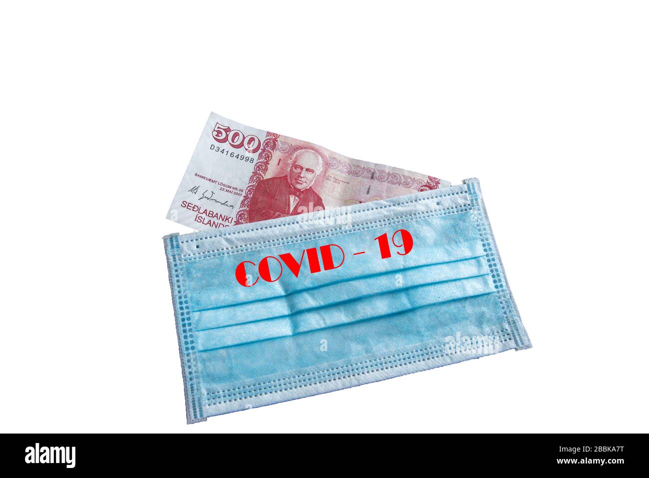 Note bancarie sotto maschera facciale - simbolo della pandemia globale del virus corona sull'economia Foto Stock