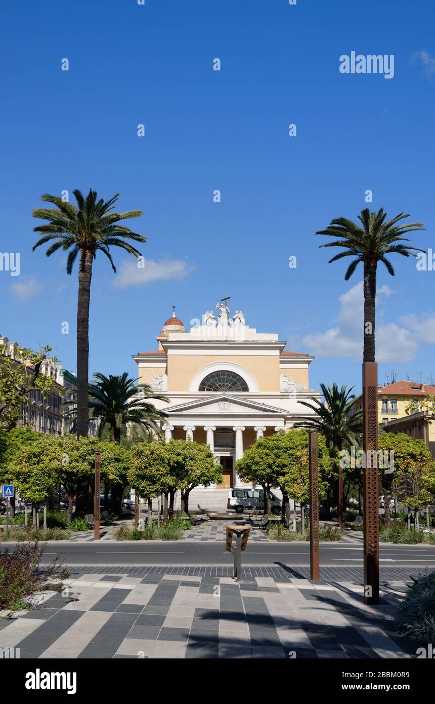 La Chiesa neoclassica di Notre-Dame-des-Grâces (1836-1852) progettata da Charles Mosca, alias Eglise du Voeu, Nizza Francia Foto Stock