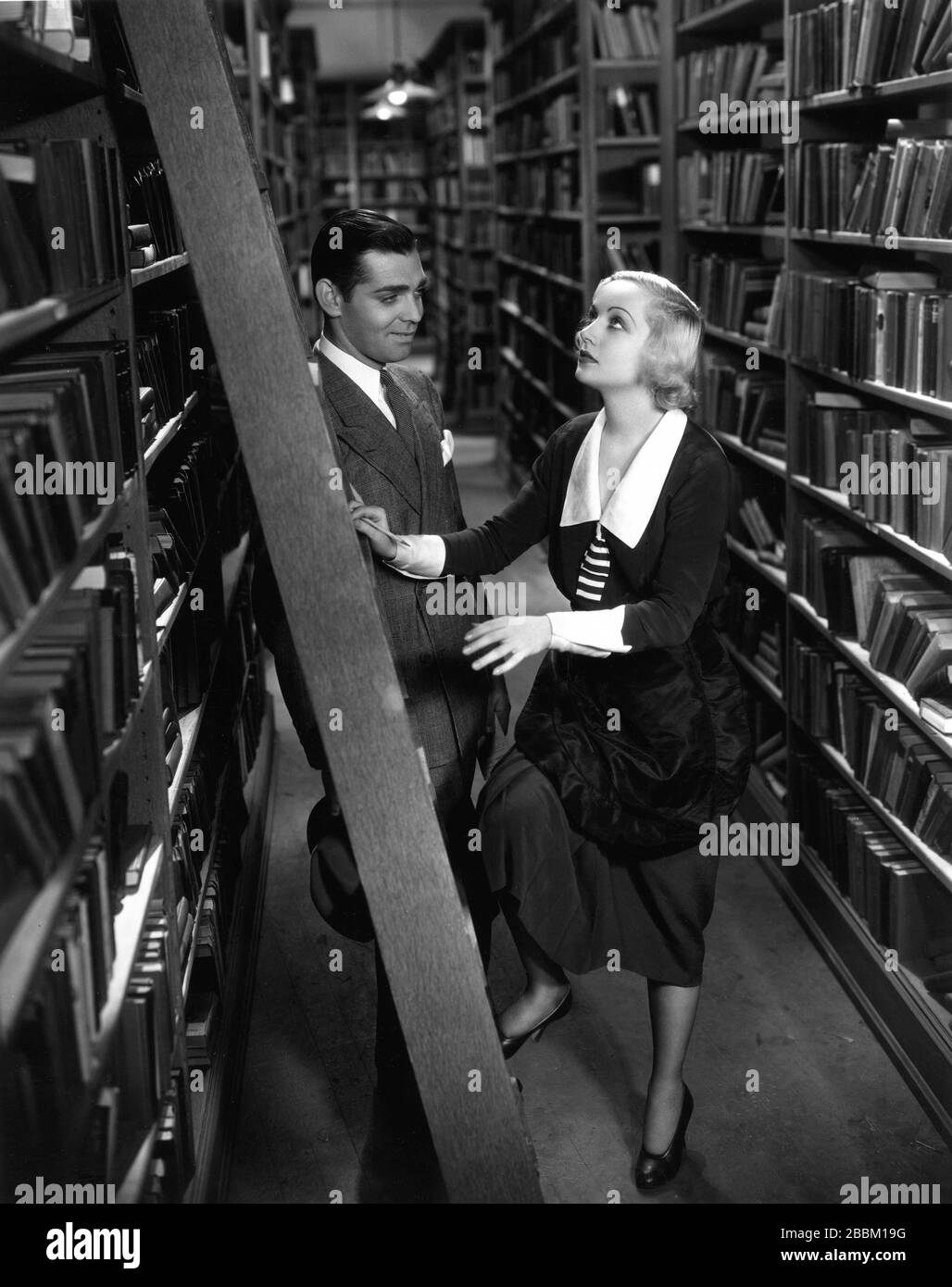 CLARK GABLE e CAROLE LOMBARD in NESSUN UOMO DEL suo direttore del 1932 WESLEY RUGGLES Paramount Pictures Foto Stock