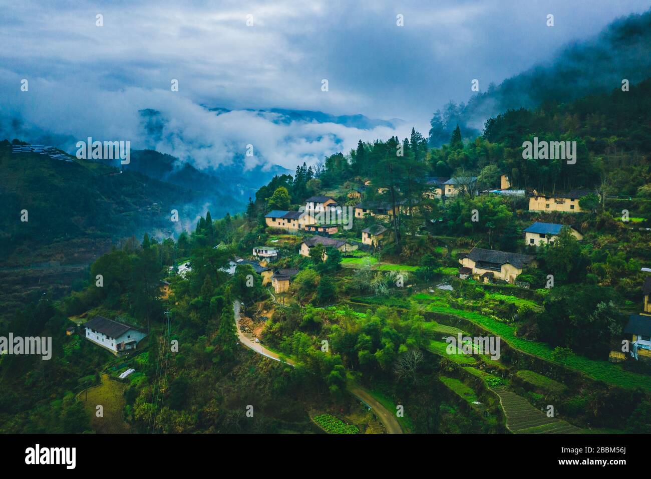 Paesaggio di campagna del villaggio tradizionale e storico della Cina Foto Stock