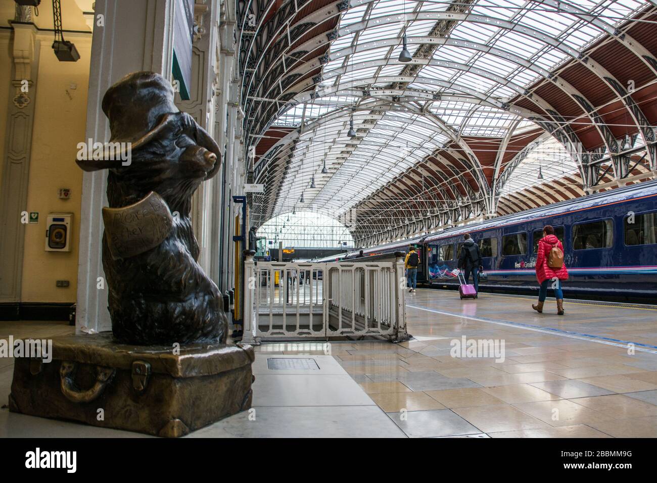 Stazione di Paddington, principale capolinea ferroviario a Londra Foto Stock