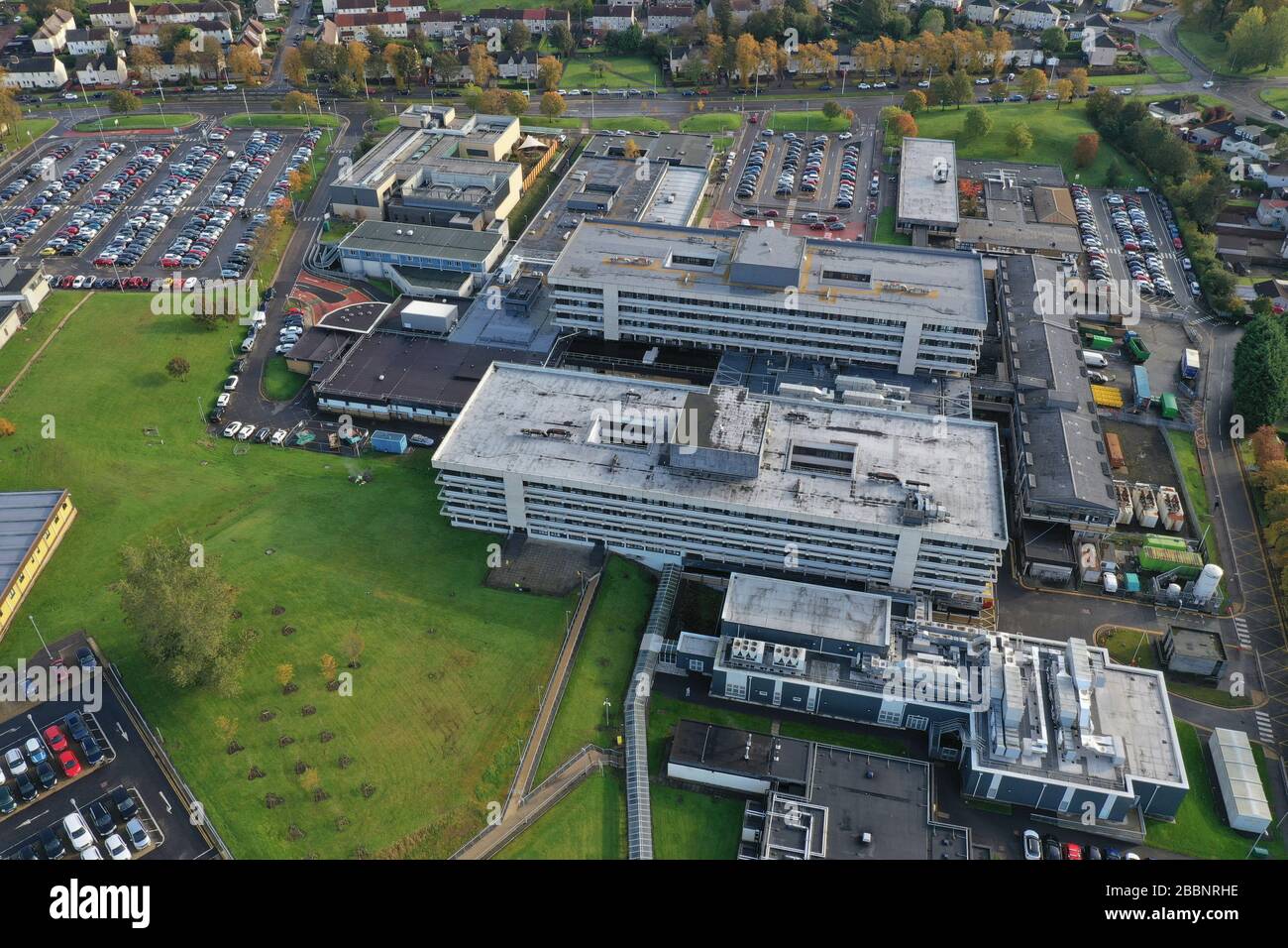 Veduta aerea del drone dell'Ospedale Universitario Monklands Airdrie Foto Stock