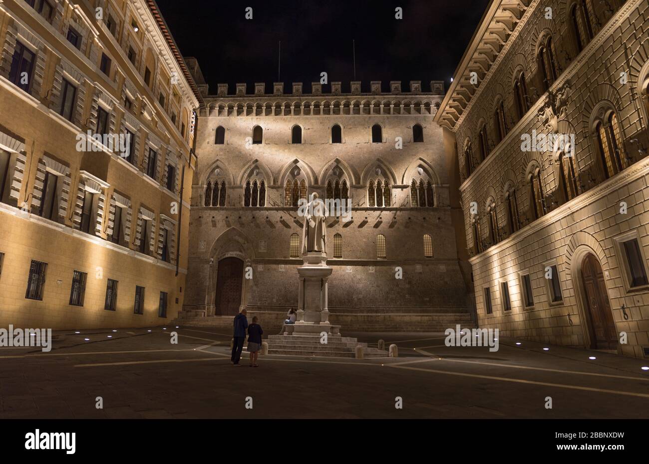 Il Monumento di sallustio bandini a siena Foto Stock