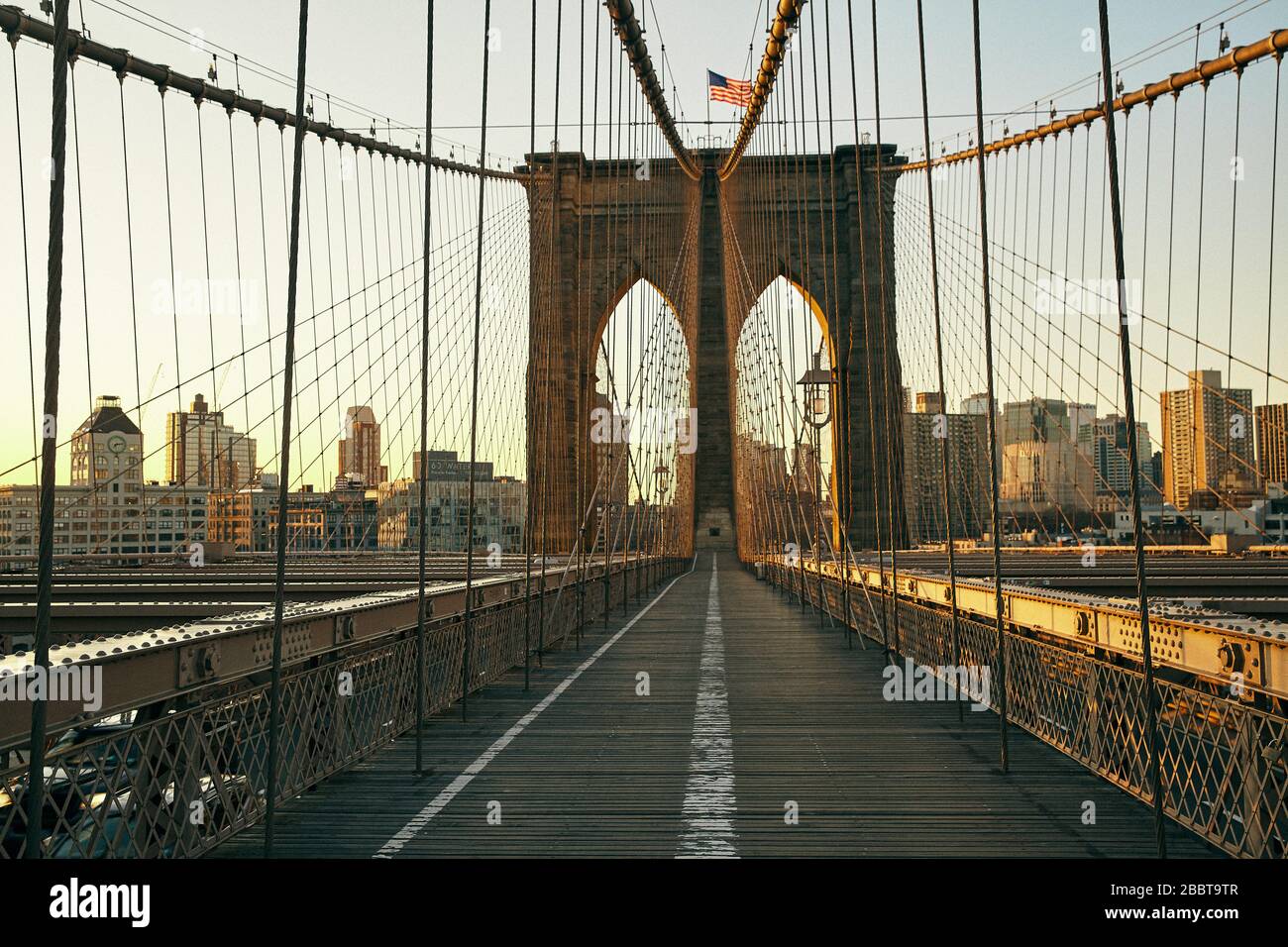 Ponte di Brooklyn vuoto Foto Stock