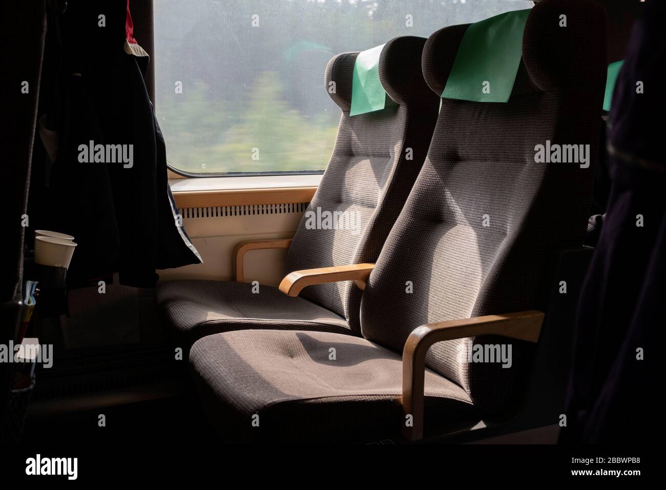Posti vuoti su un autobus Foto Stock