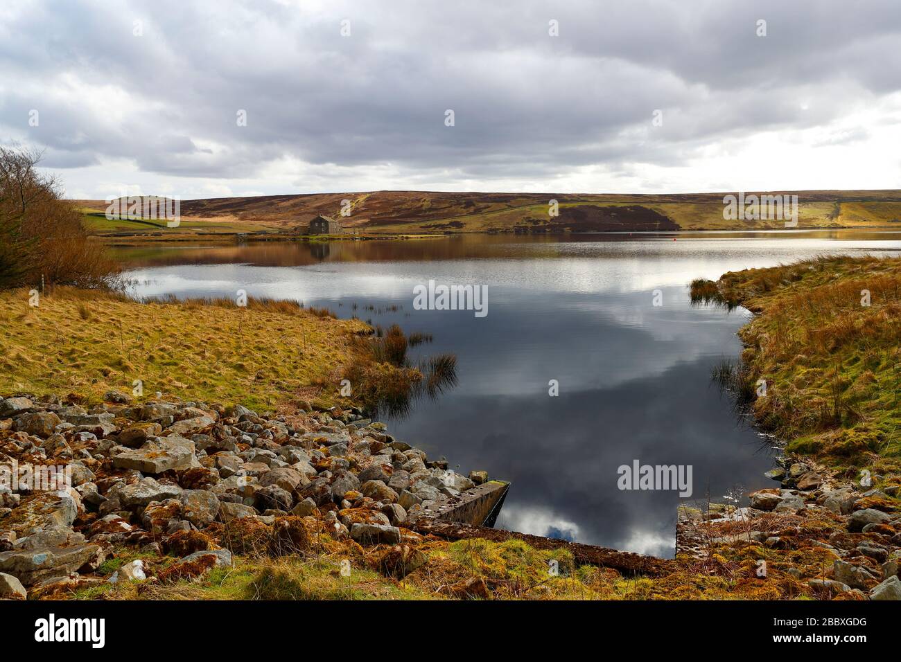 Grimwith Reservoir North Yorkshire è il più grande bacino idrico dello Yorkshire, 19-03-2020 Foto Stock
