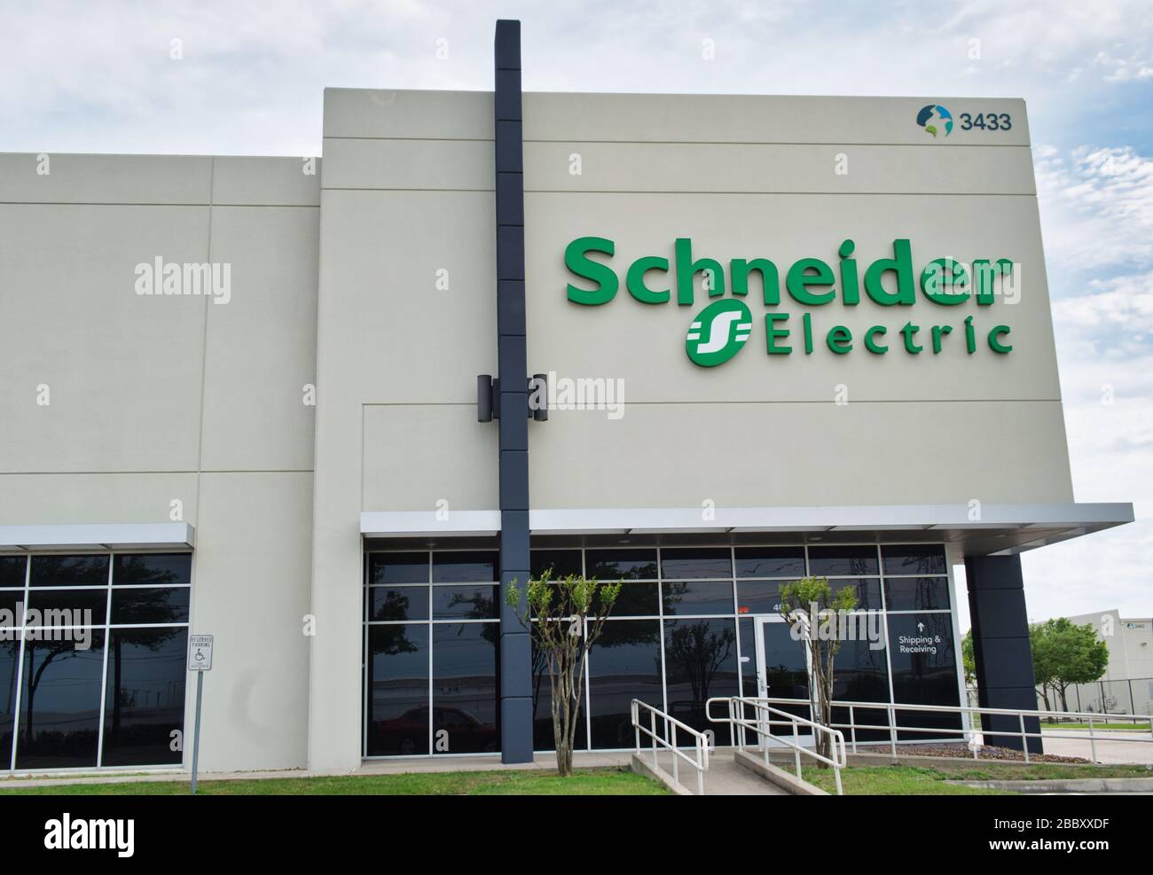 Edificio per uffici Schneider Electric a Houston, Texas. Sviluppatore di apparecchiature elettriche, automazione industriale delle macchine e sostenibilità. Foto Stock