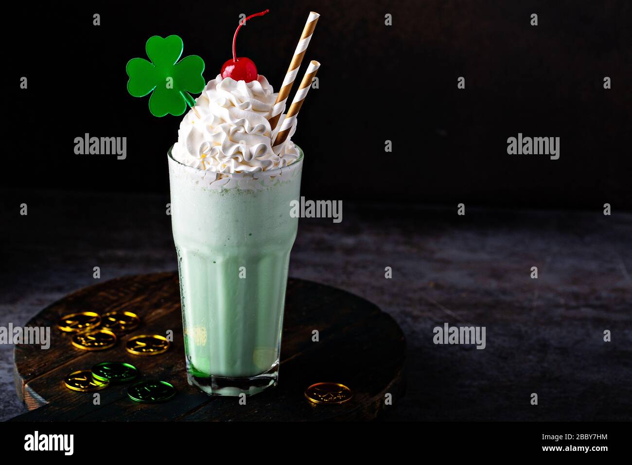 Shamrock shake per San Patrizio giorno Foto Stock